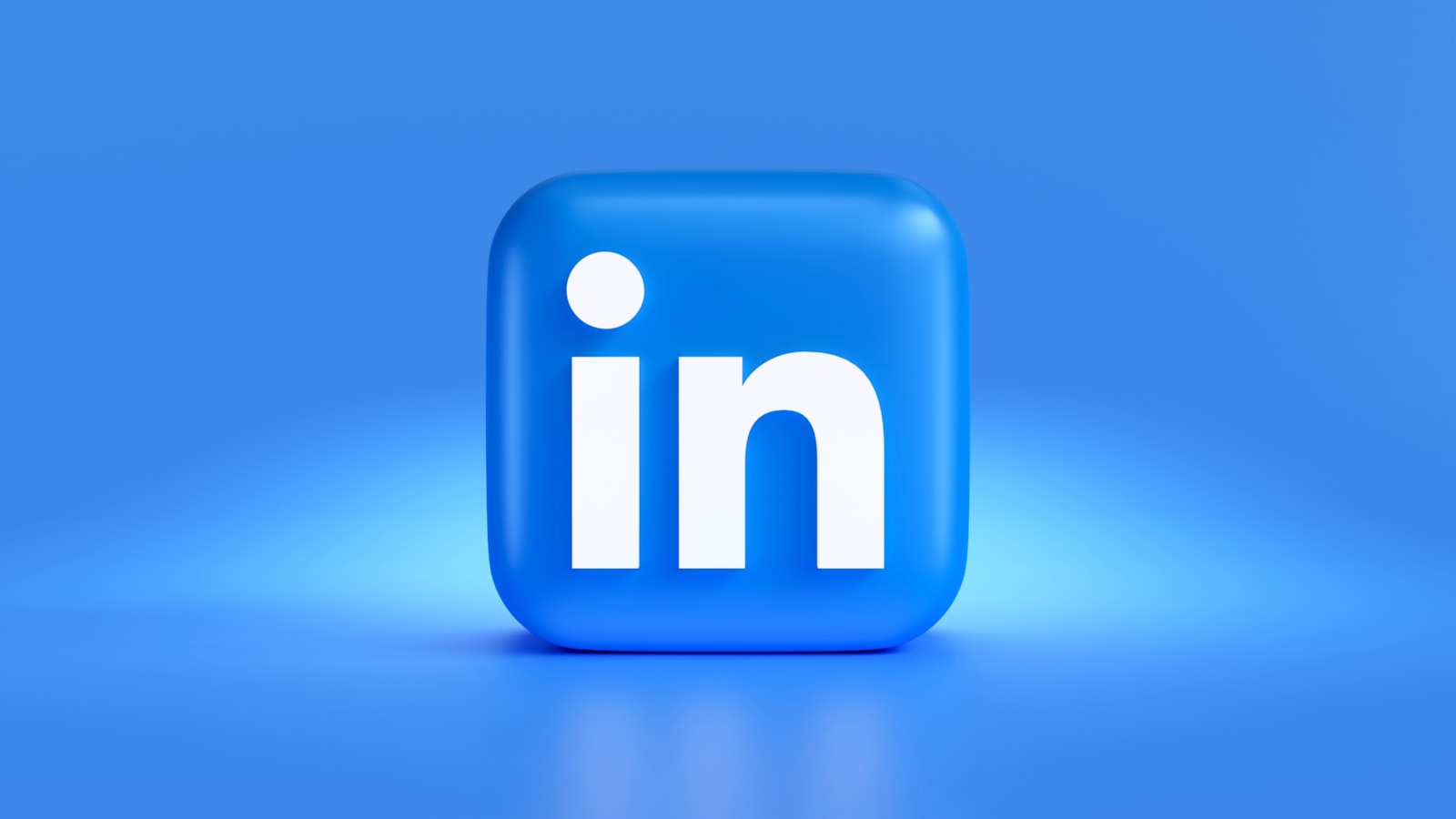Jasa Newsletter LinkedIn Ghostwriting: Ide Freelance 2026 yang Mulai Dicari Profesional dan Founder
